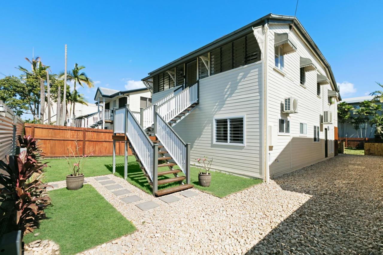 Estilo Bed And Breakfast Cairns Exterior foto